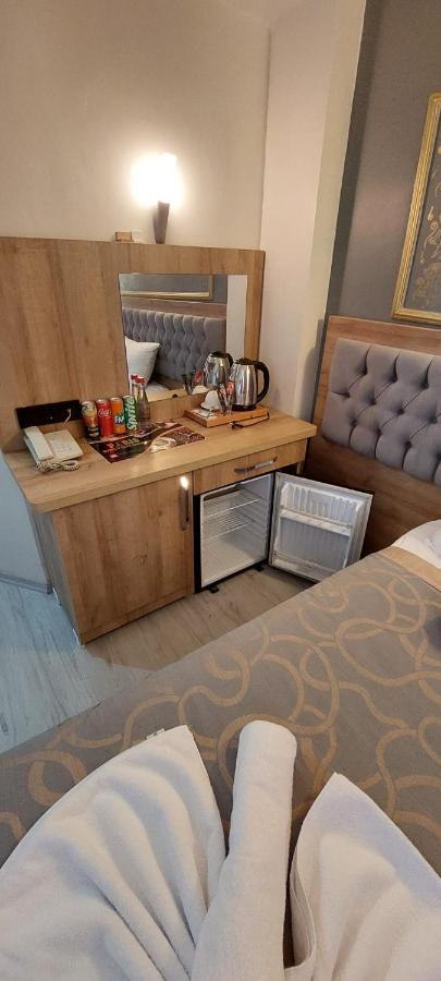 Paris Hotel Cafe Restaurant 이스탄불 외부 사진